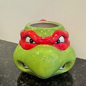 Nickelodeon Green and Red Ninja Turtle Mug. No chips
